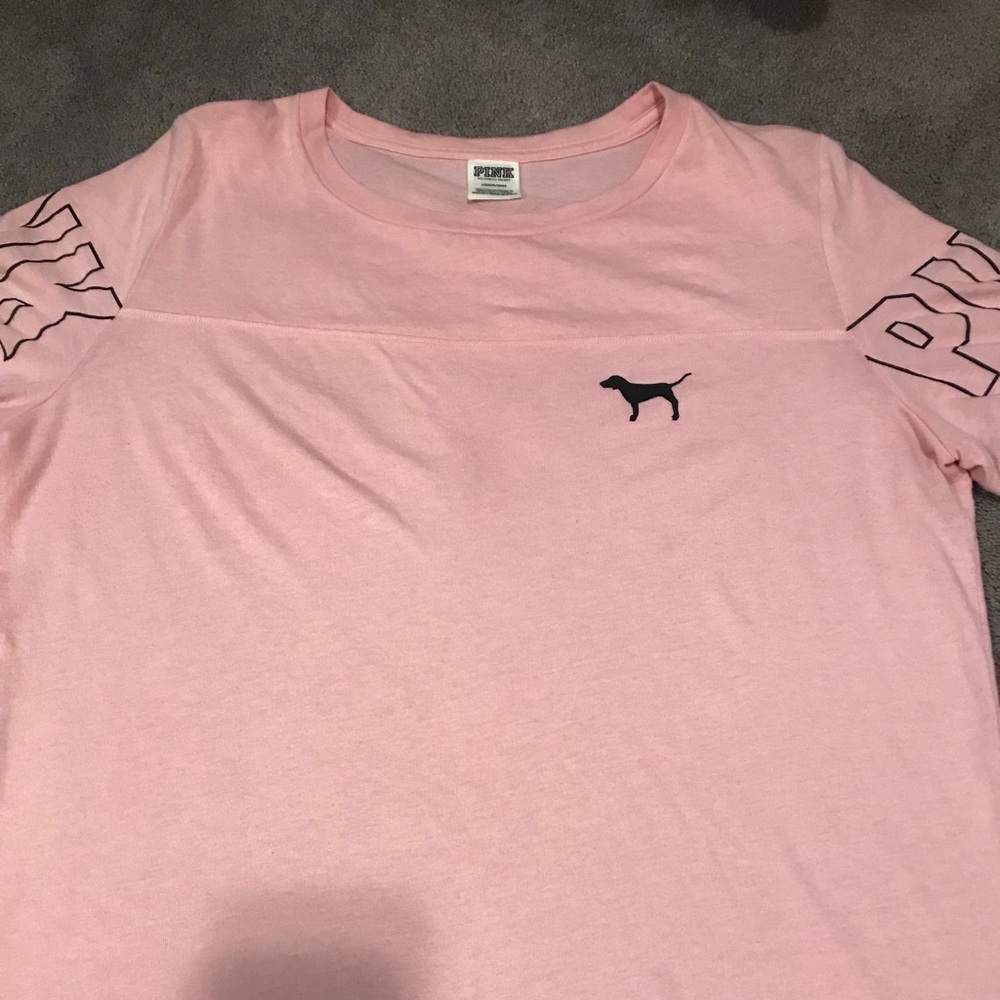 VS PINK T-shirt